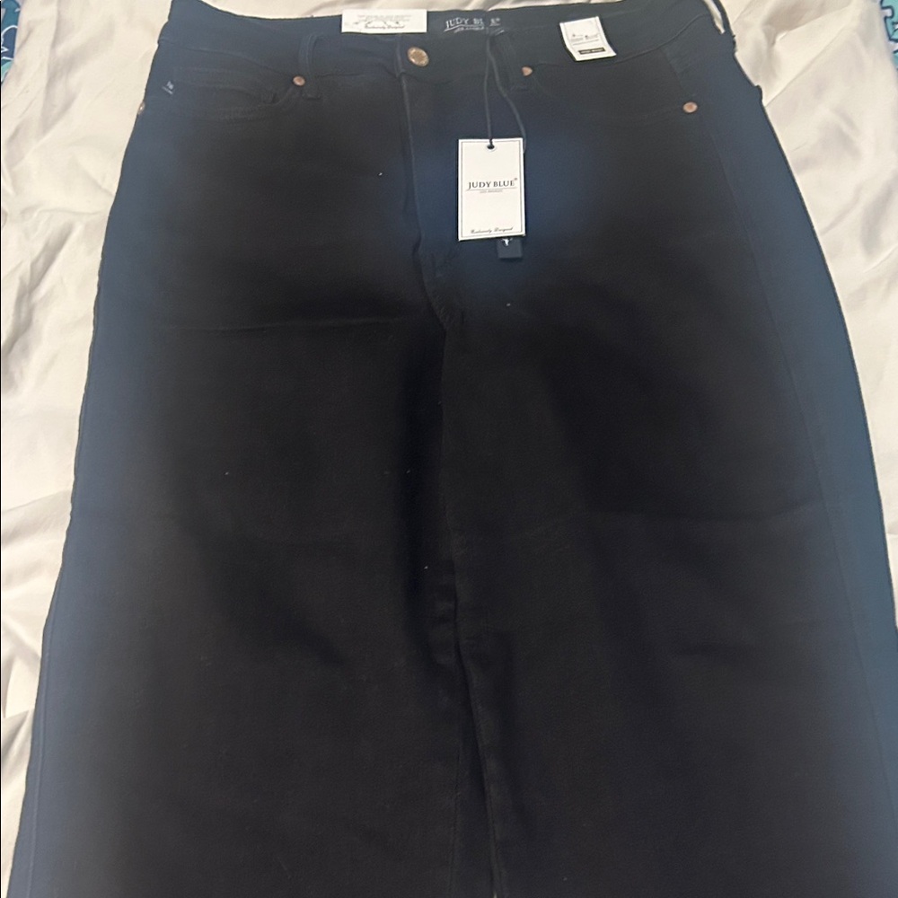 Judy Blue Classic Black Wide Leg Crop Jeans